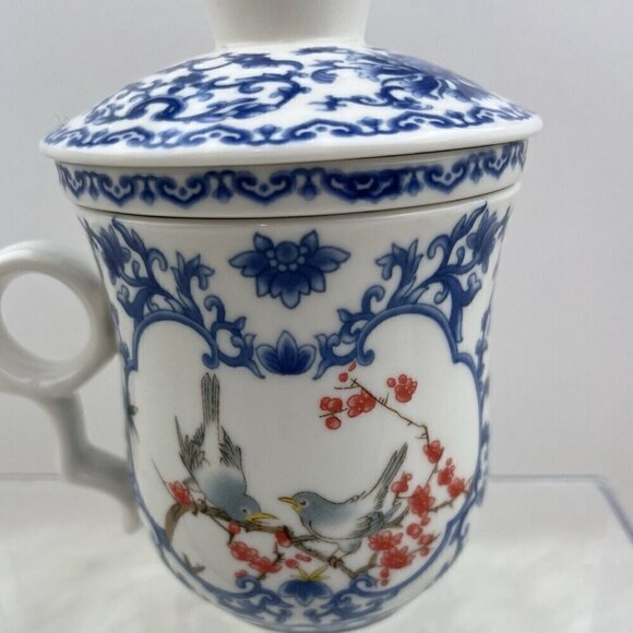 Chinese Porcelain Tea Cup Teacup with Lid Removable Infuser Strainer Floral Blue - Picture 7 of 16